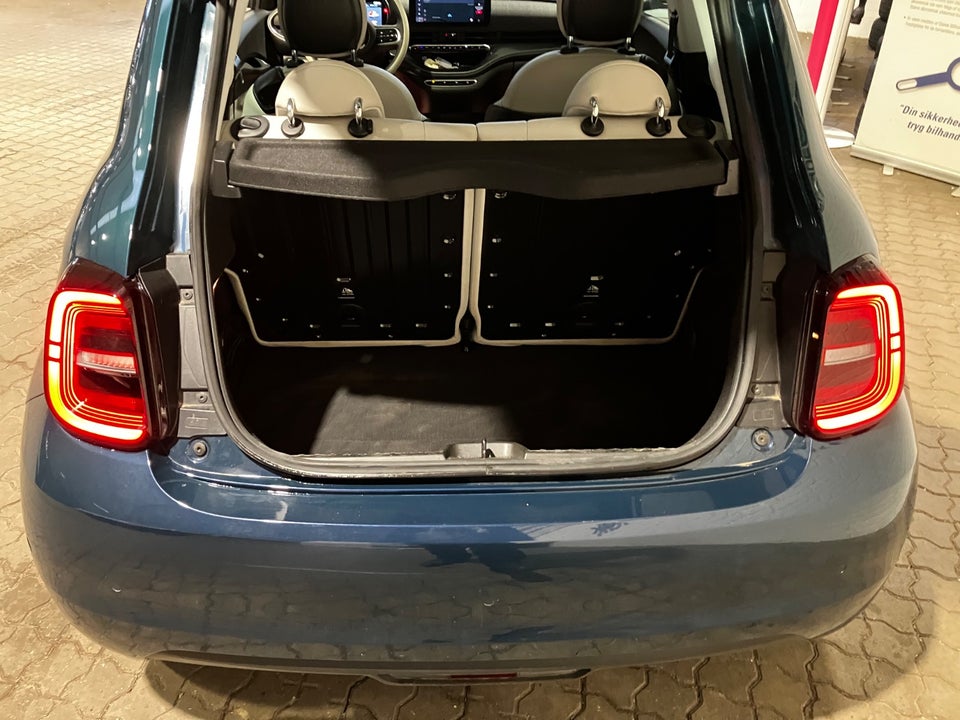 Fiat 500e 42 la Prima 3+1 4d