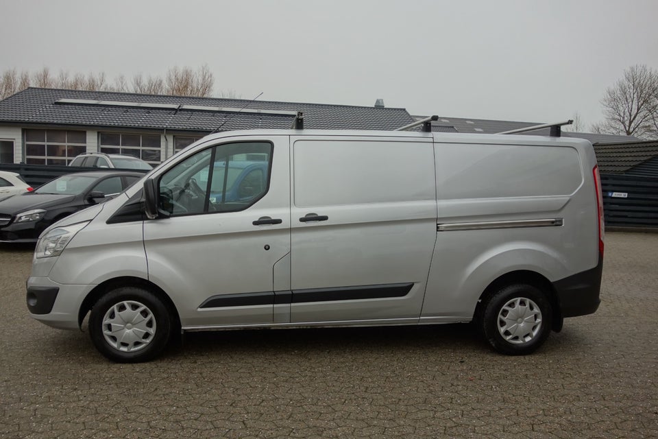 Ford Transit Custom 310L 2,2 TDCi 125 Trend Van 5d