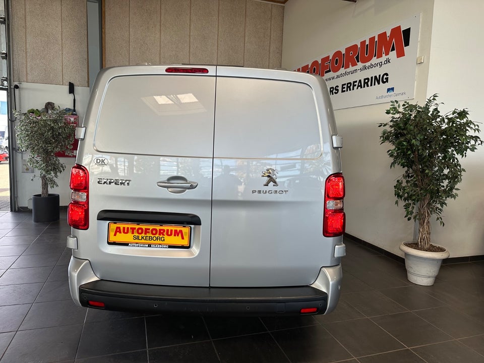 Peugeot Expert 2,0 BlueHDi 180 L3 Ultimate EAT6 Van