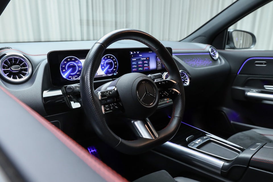 Mercedes EQB250+ AMG Advance Plus 5d