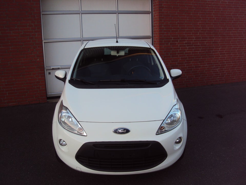 Ford Ka 1,2 Titanium 3d