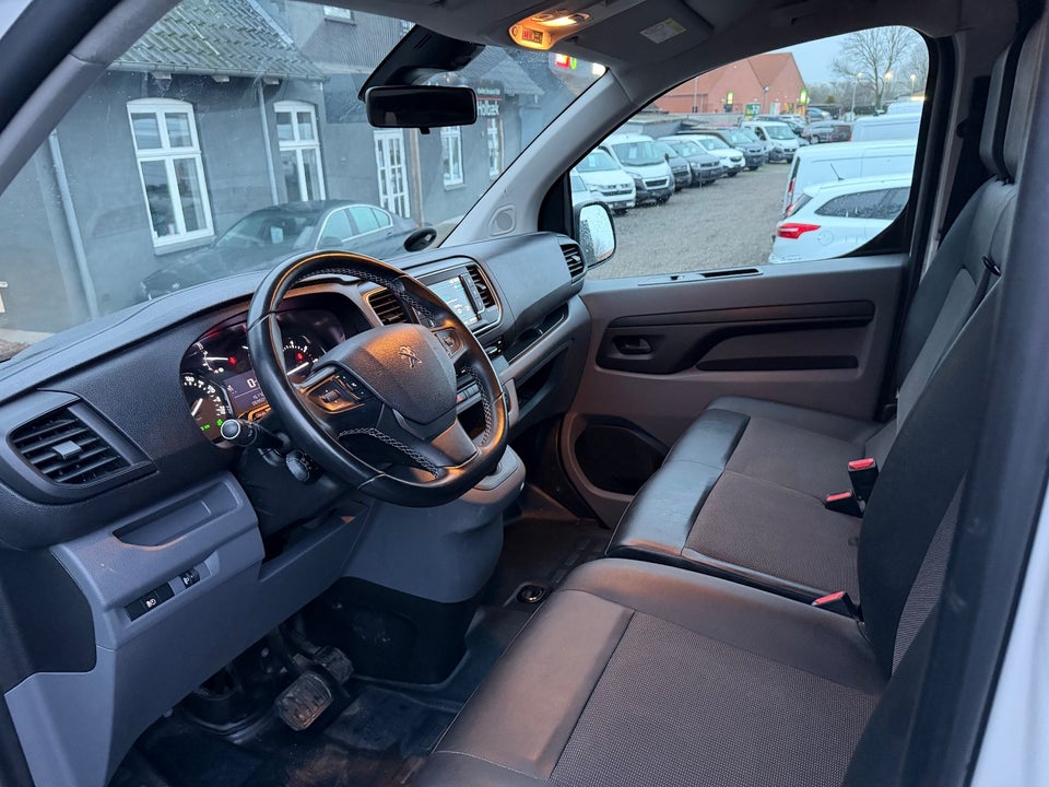 Peugeot Expert 2,0 BlueHDi 122 L2 Premium EAT8 Van