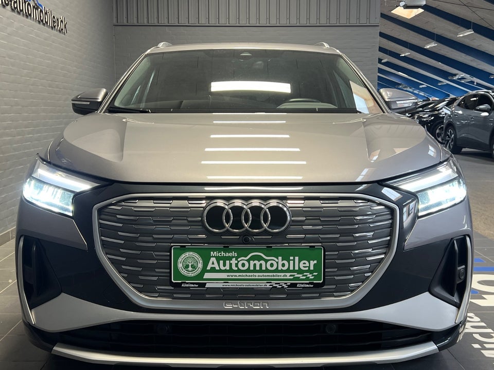 Audi Q4 e-tron 45 S-line quattro 5d