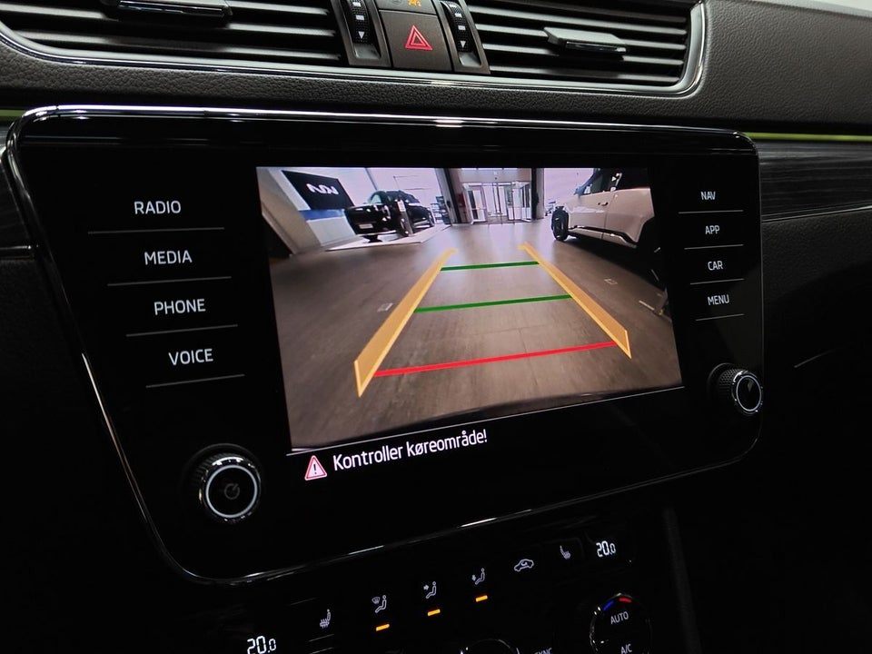 Skoda Superb 1,4 TSi iV Plus DSG 5d