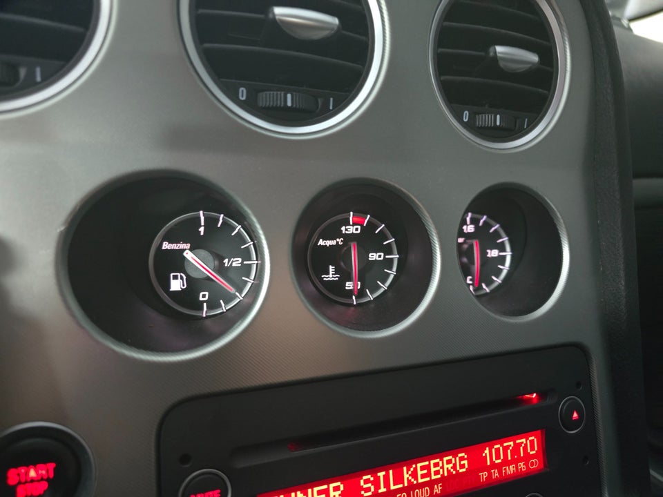 Alfa Romeo 159 1,75 TBi Distinctive Sportwagon 5d