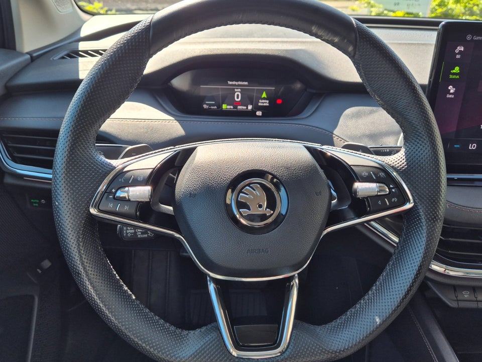 Skoda Enyaq 80 iV Selection Suite 5d