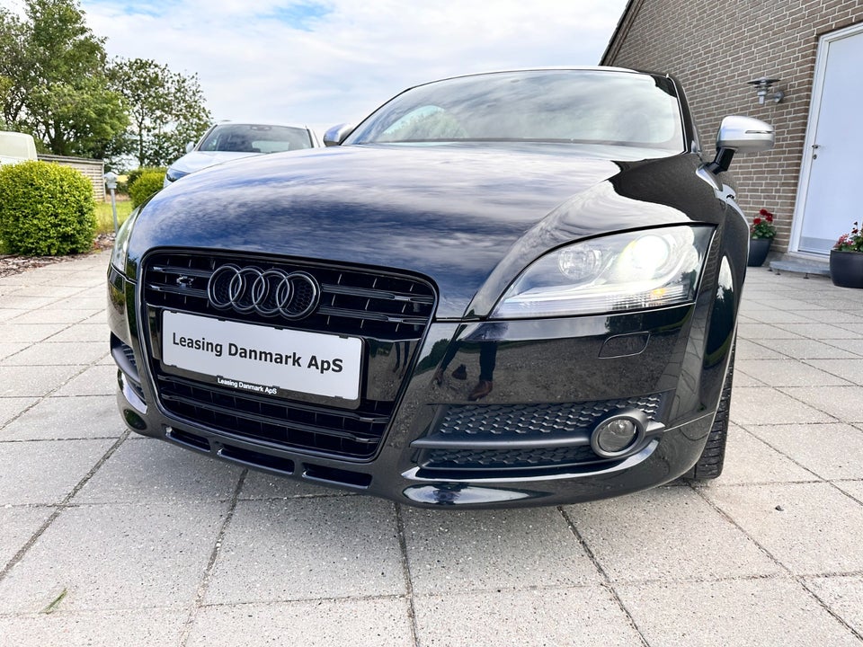 Audi TT 2,0 TFSi Coupé quattro S-tr. 2d