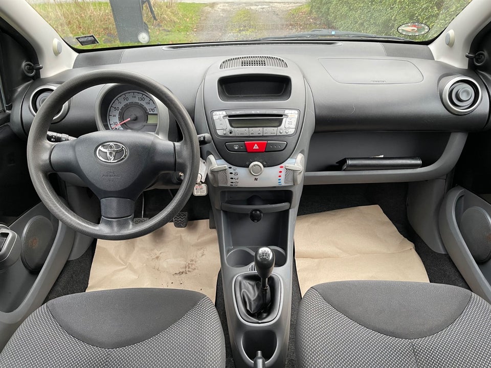 Toyota Aygo 1,0 Black 5d