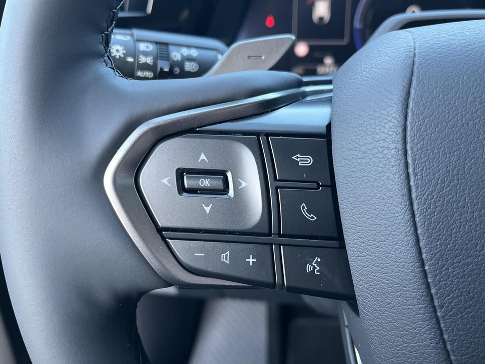 Lexus RZ300e Executive 5d