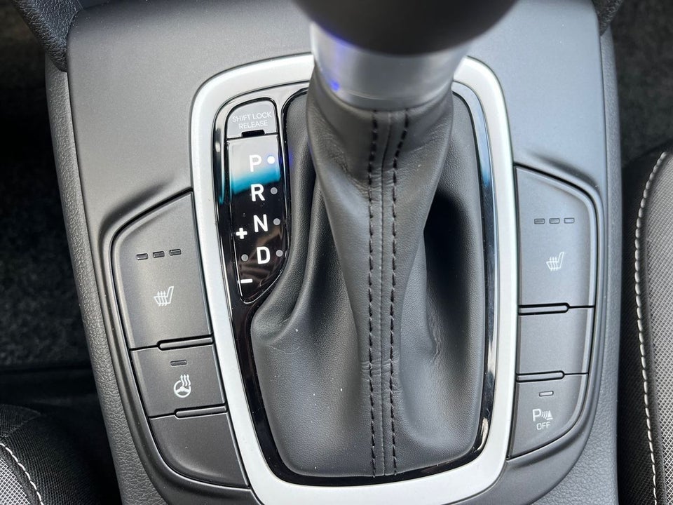 Hyundai Kona 1,6 HEV Advanced DCT 5d