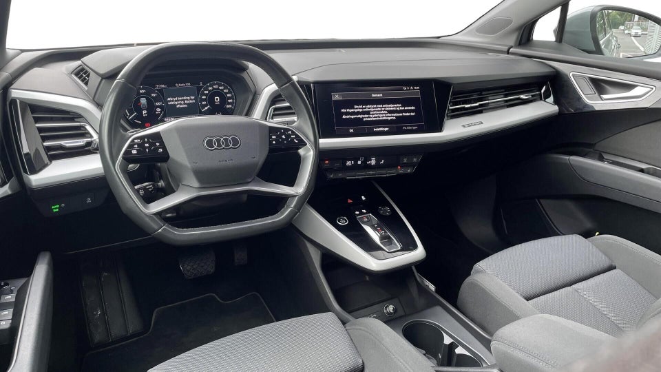 Audi Q4 e-tron 40 Advanced 5d