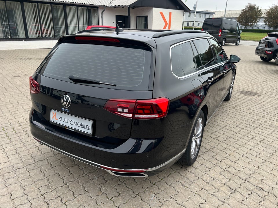 VW Passat 1,4 GTE High Variant DSG 5d