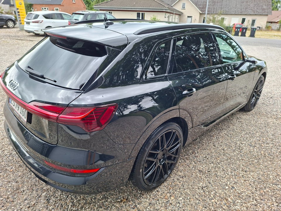 Audi e-tron 55 Launch Edition quattro 5d