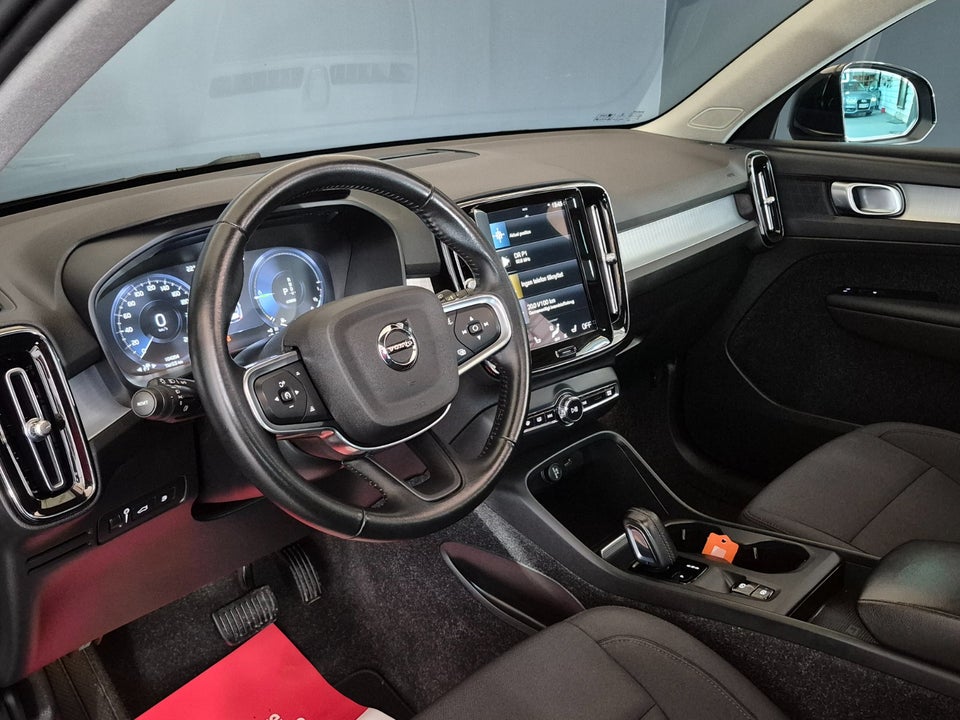 Volvo XC40 1,5 T4 ReCharge Inscription aut. 5d