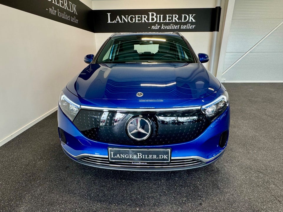 Mercedes EQA300 Progressive 4Matic 5d