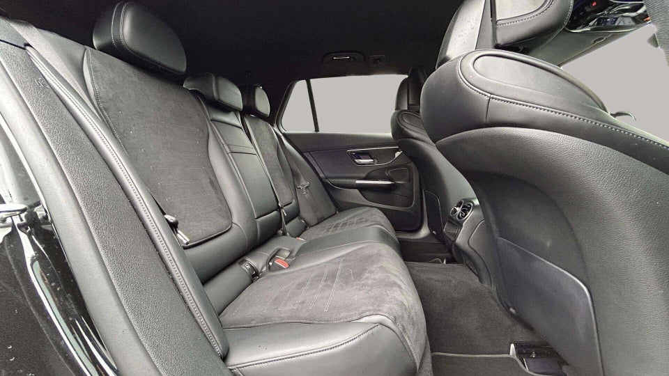 Mercedes C300 e 2,0 AMG Line stc. aut. 5d