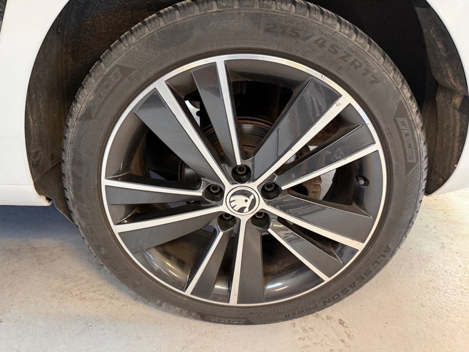 Skoda Rapid 1,0 TSi 110 Tour de France 5d