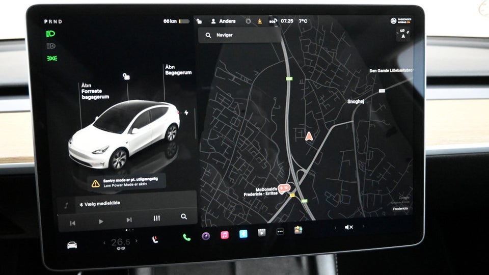 Tesla Model Y Long Range AWD 5d