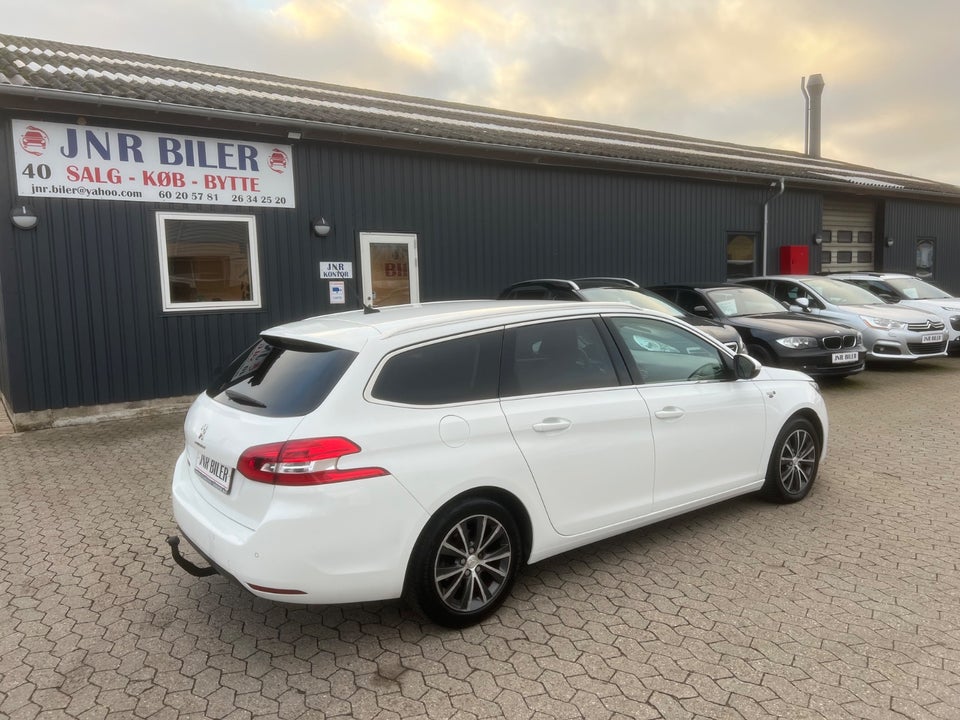 Peugeot 308 1,6 BlueHDi 120 Chili Style SW 5d