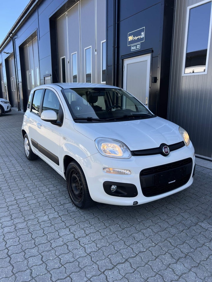 Fiat Panda 0,9 TwinAir 85 Lounge MTA 5d