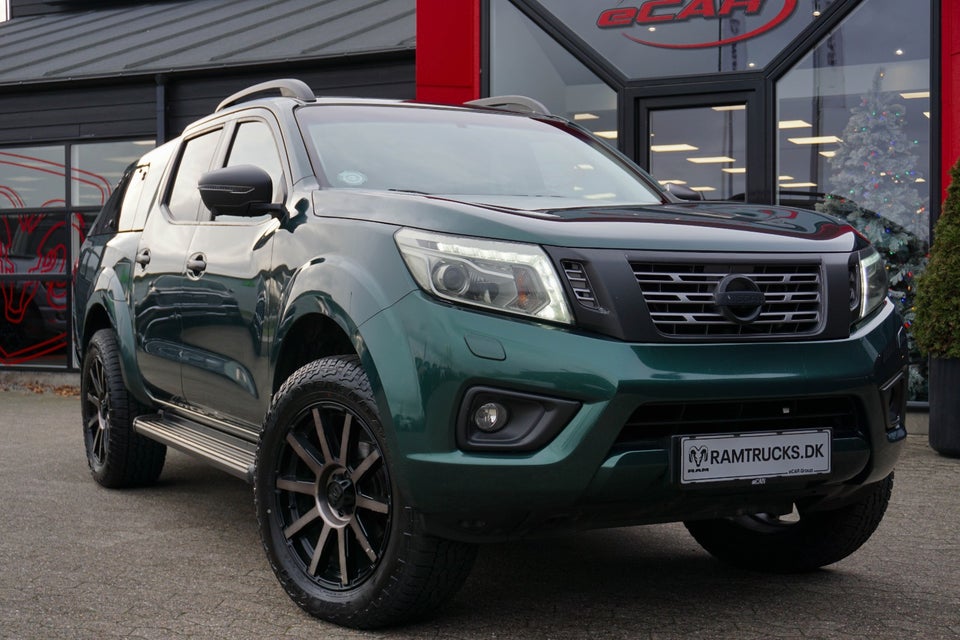 Nissan Navara 2,3 dCi 190 Db.Kab Tekna aut. 4d