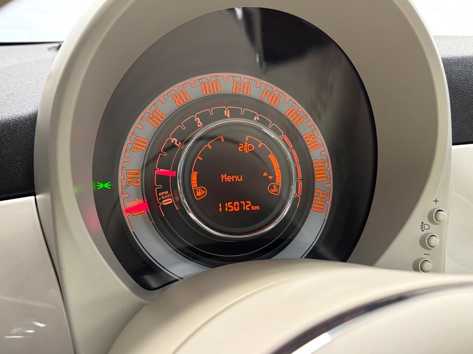 Fiat 500 0,9 TwinAir 80 Lounge 3d