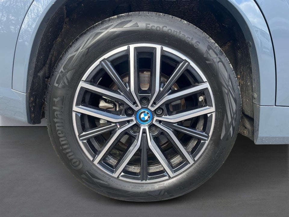 BMW iX1 eDrive20 M-Sport 5d