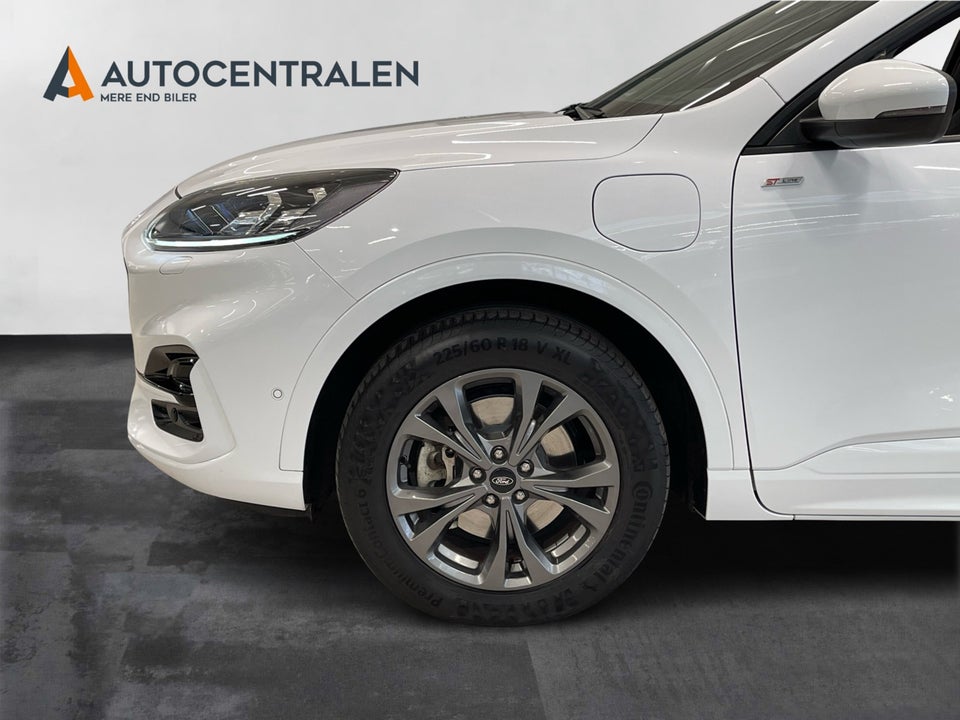 Ford Kuga 2,5 PHEV ST-Line CVT 5d