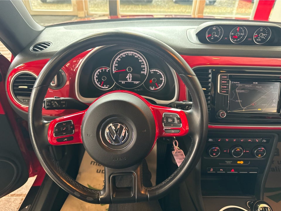 VW The Beetle 1,2 TSi 105 Design 2d