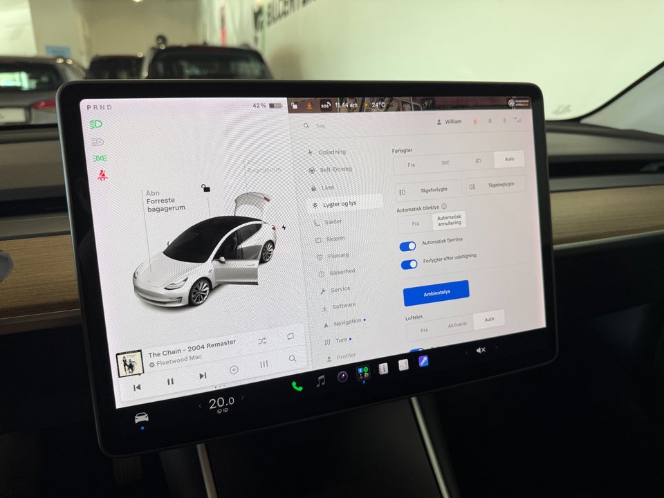Tesla Model 3 Long Range AWD 4d