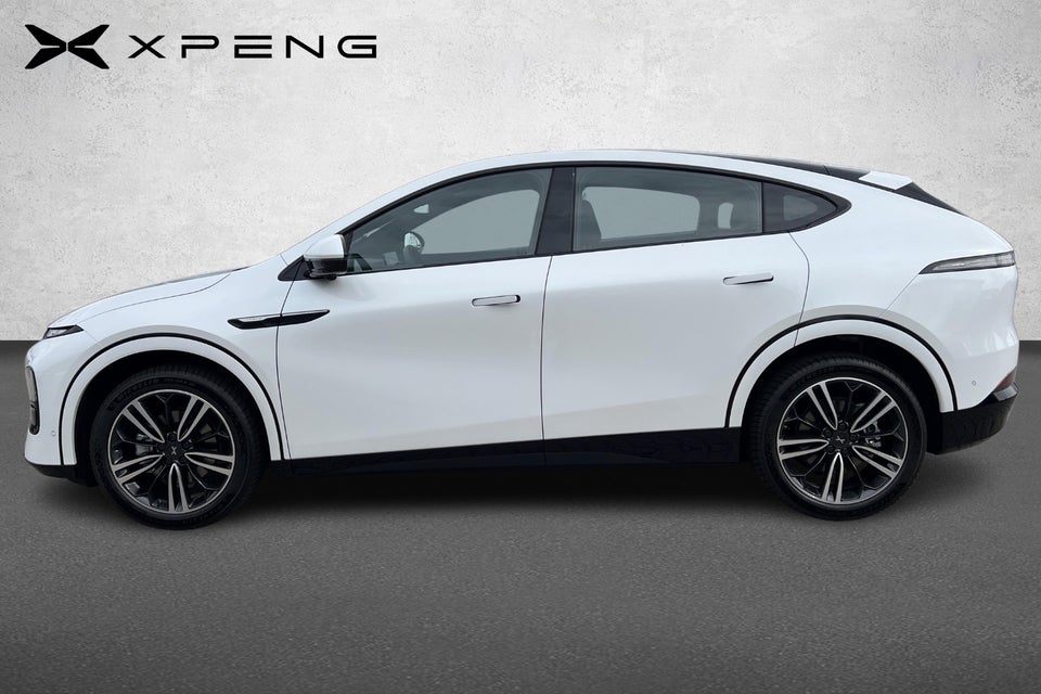 Xpeng G6 Performance 5d