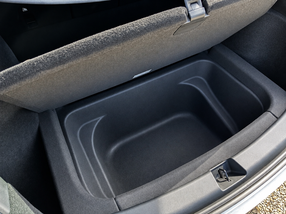 Tesla Model Y RWD 5d