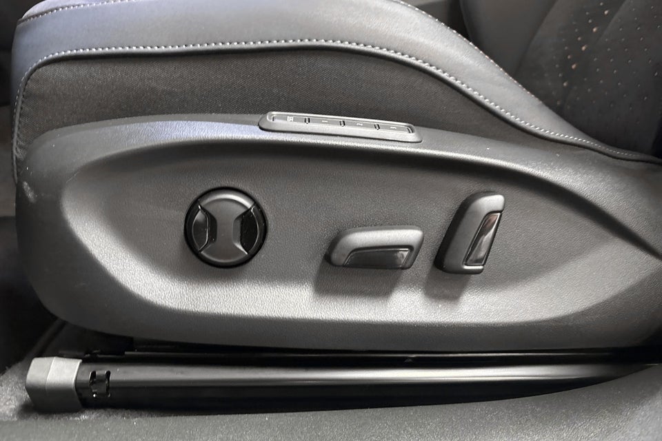Cupra Tavascan 77 Immersive 5d
