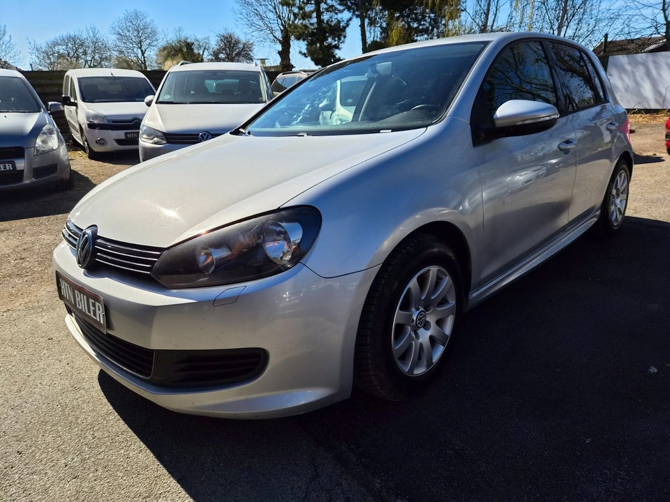 VW Golf VI 1,6 TDi 105 BlueMotion 5d