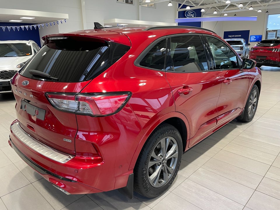 Ford Kuga 2,5 PHEV ST-Line X CVT 5d