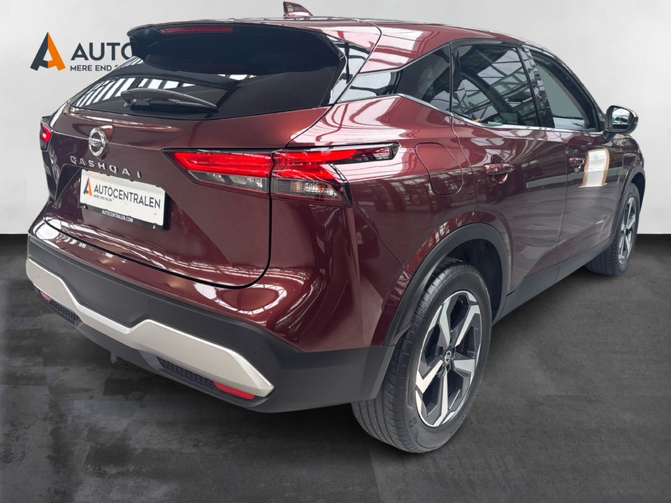 Nissan Qashqai 1,3 mHEV N-Connecta X-tr. 5d