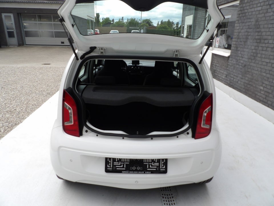 VW Up! 1,0 75 High Up! BMT 5d