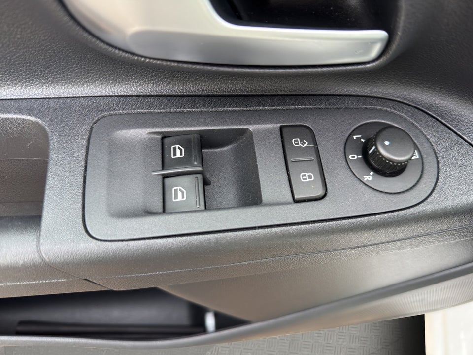 VW Up! 1,0 MPi 60 Move Up! BMT 5d