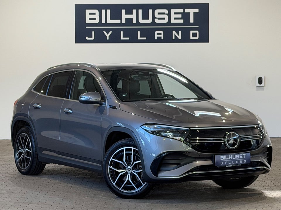 Mercedes EQA300 AMG Line 4Matic 5d