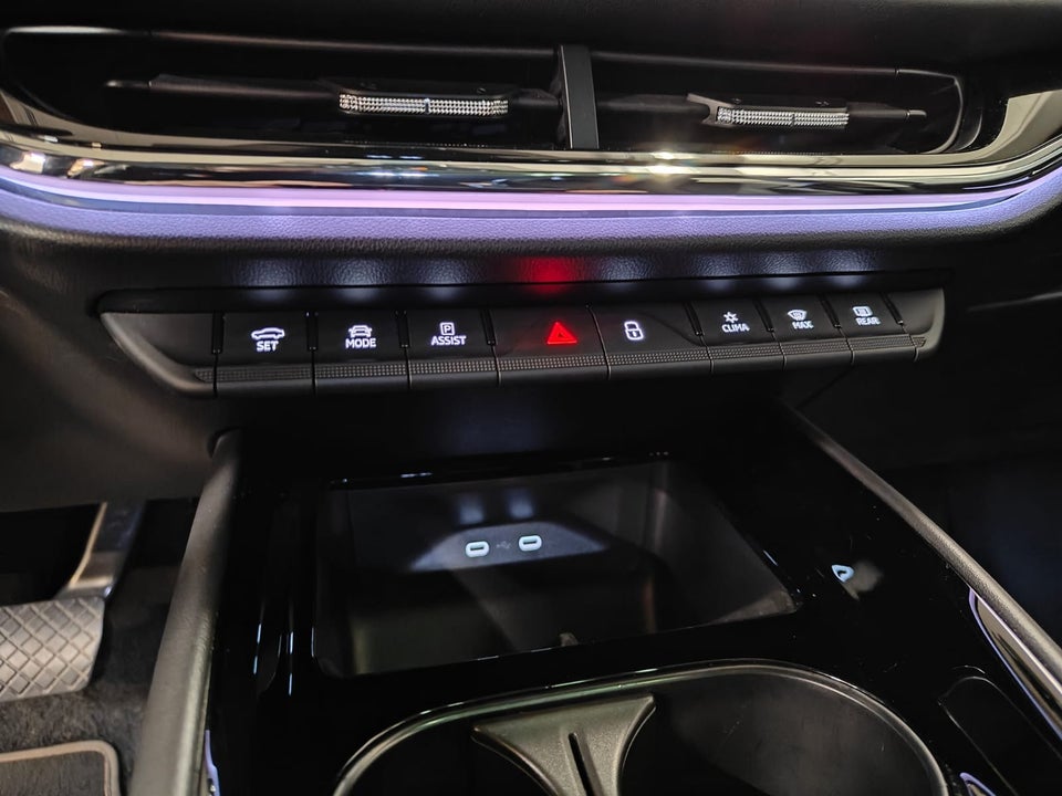 Skoda Enyaq 80 iV Plus Suite 5d