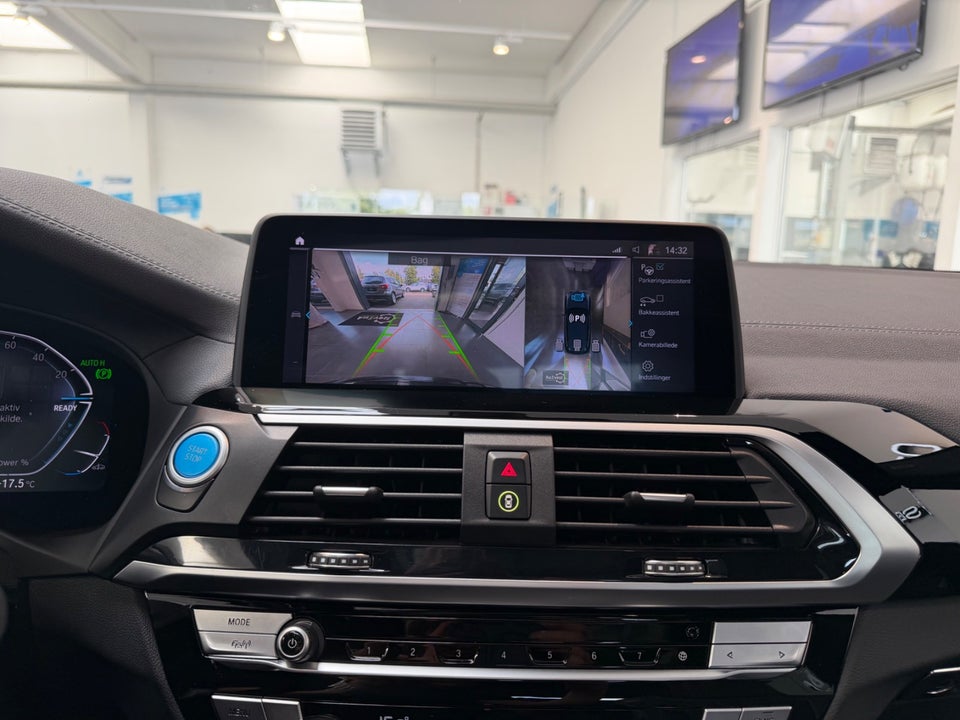 BMW iX3 Charged Plus 5d