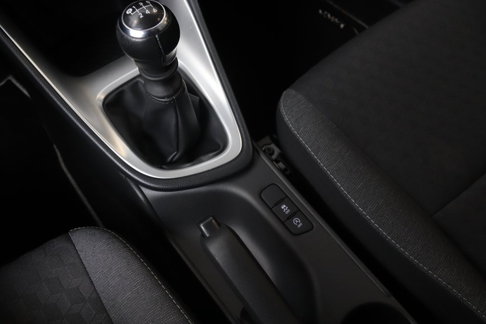 Toyota Yaris 1,5 Active Tech+ 5d