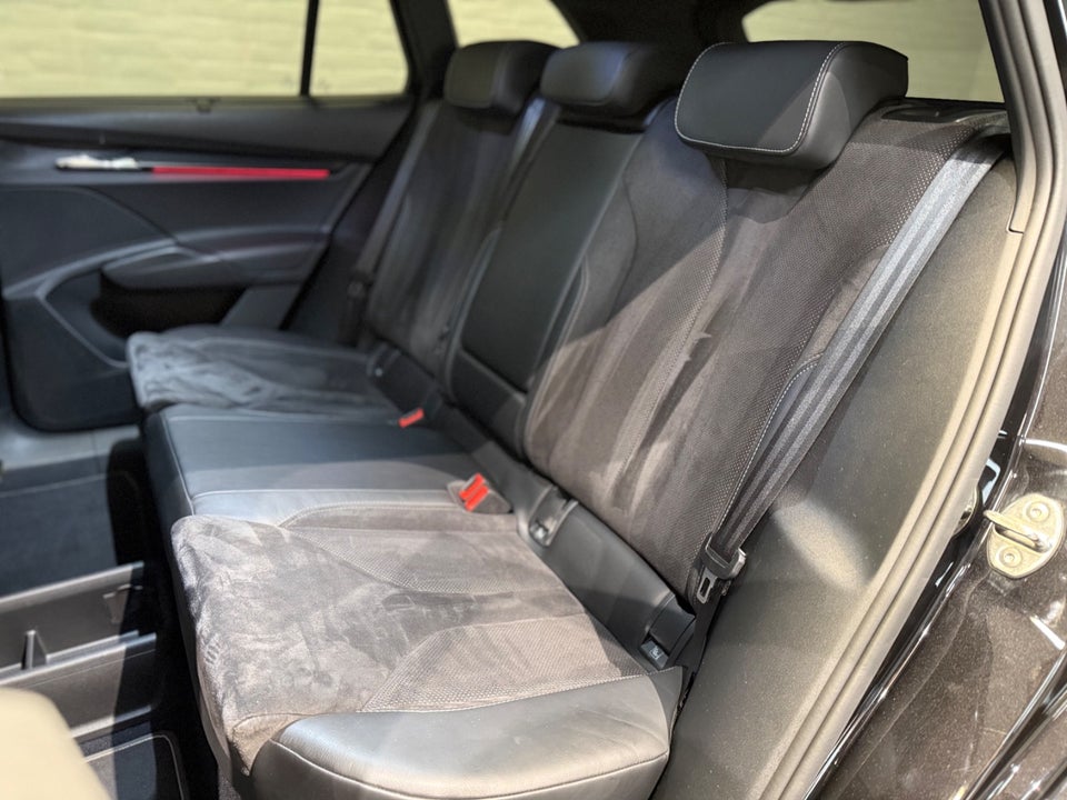 Skoda Enyaq 80 iV Sportline 5d