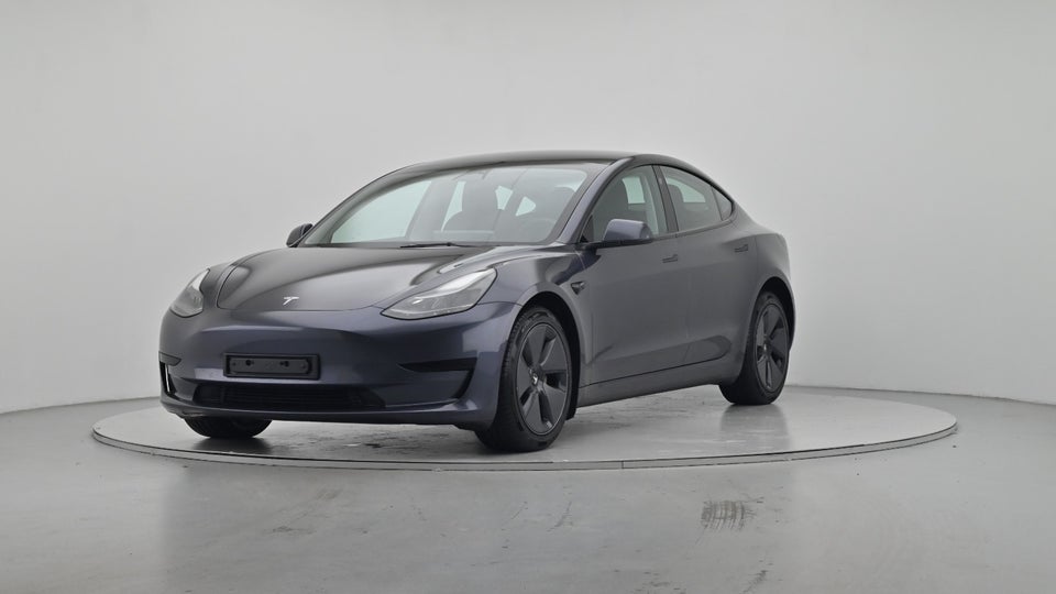 Tesla Model 3 RWD 4d