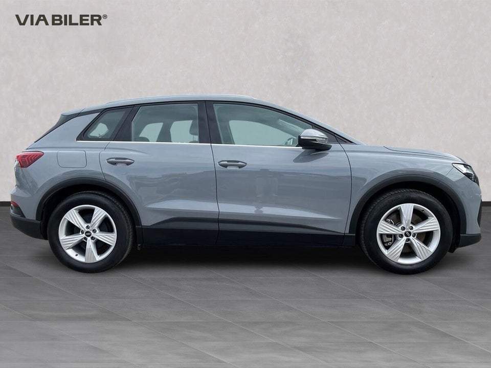 Audi Q4 e-tron 45 Progress 5d