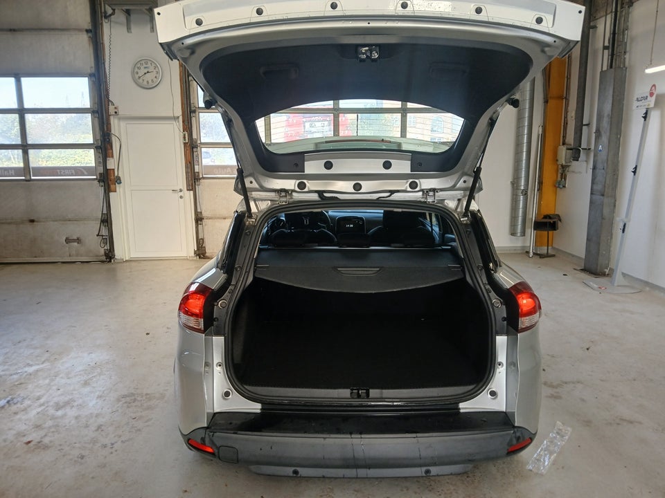 Renault Clio IV 0,9 TCe 90 Zen Sport Tourer 5d