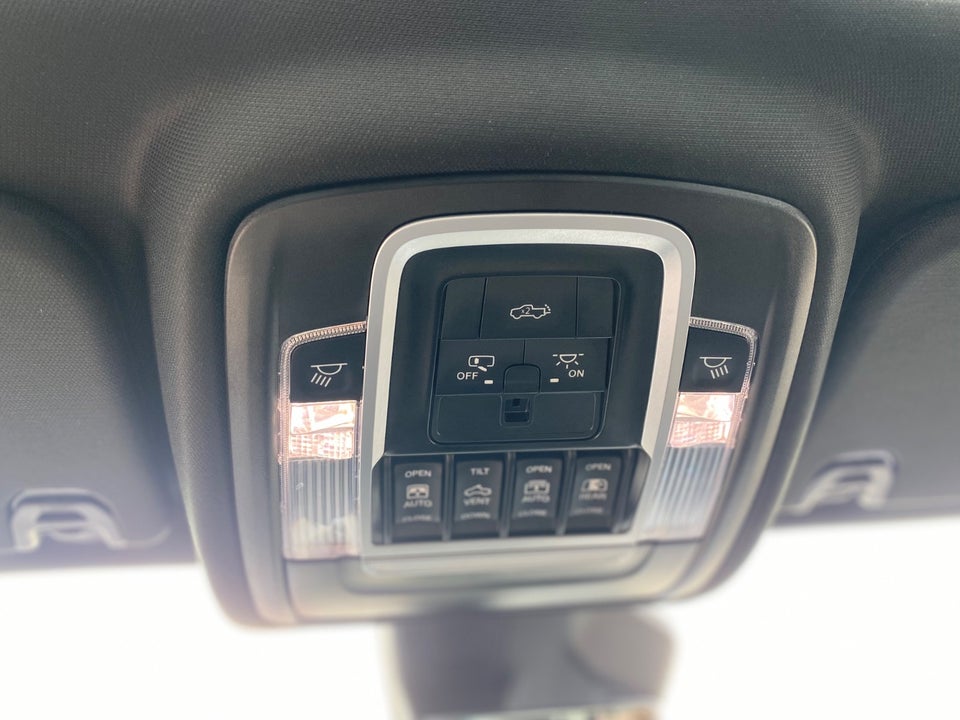 Dodge RAM 1500 3,0 RHO aut. 4d