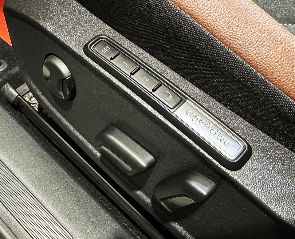 VW ID.4 77 Pro Performance Tech 5d