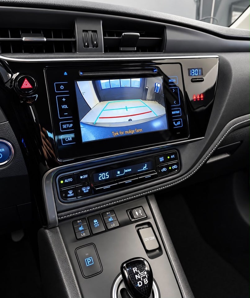 Toyota Auris 1,8 Hybrid H2 Comfort CVT 5d