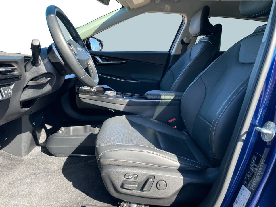 Kia EV6 77 Long Range Upgrade 5d